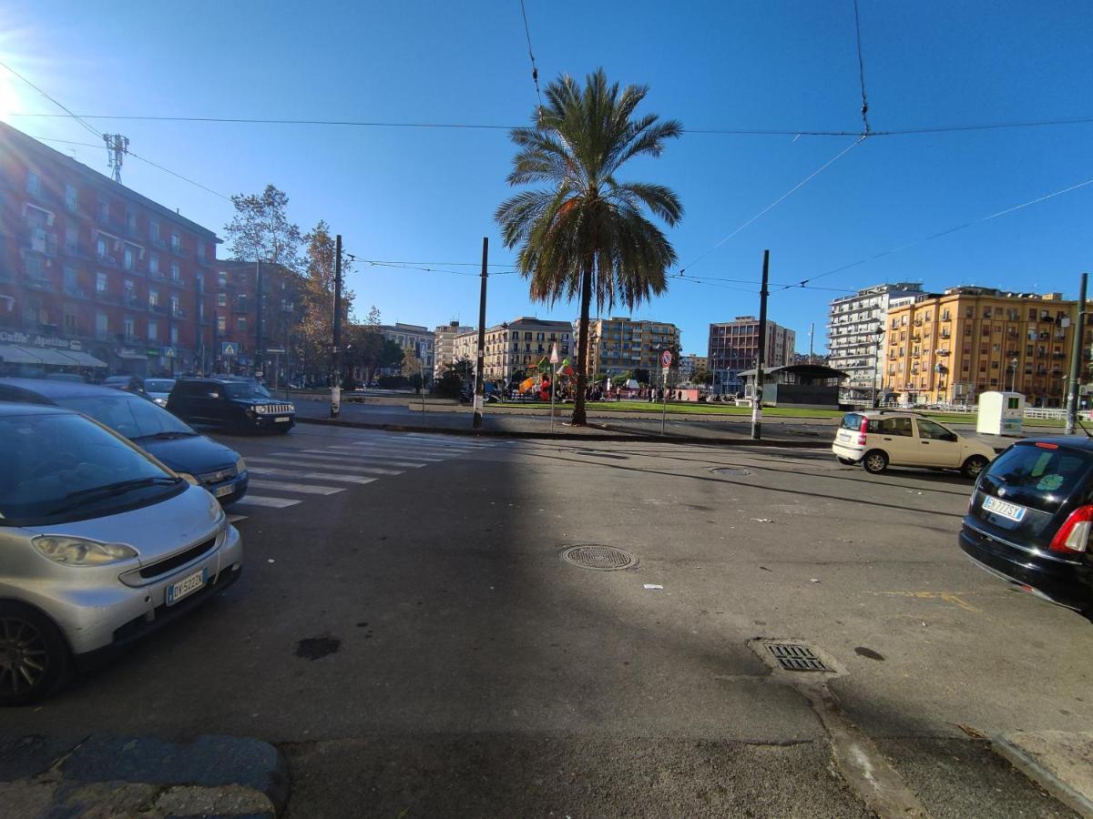 Na' Stanza In Piazza Daire Napoli Dış mekan fotoğraf