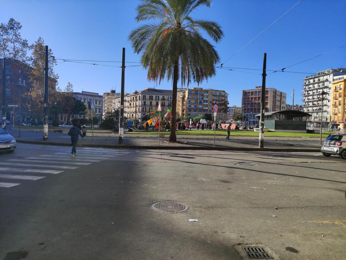 Na' Stanza In Piazza Daire Napoli Dış mekan fotoğraf